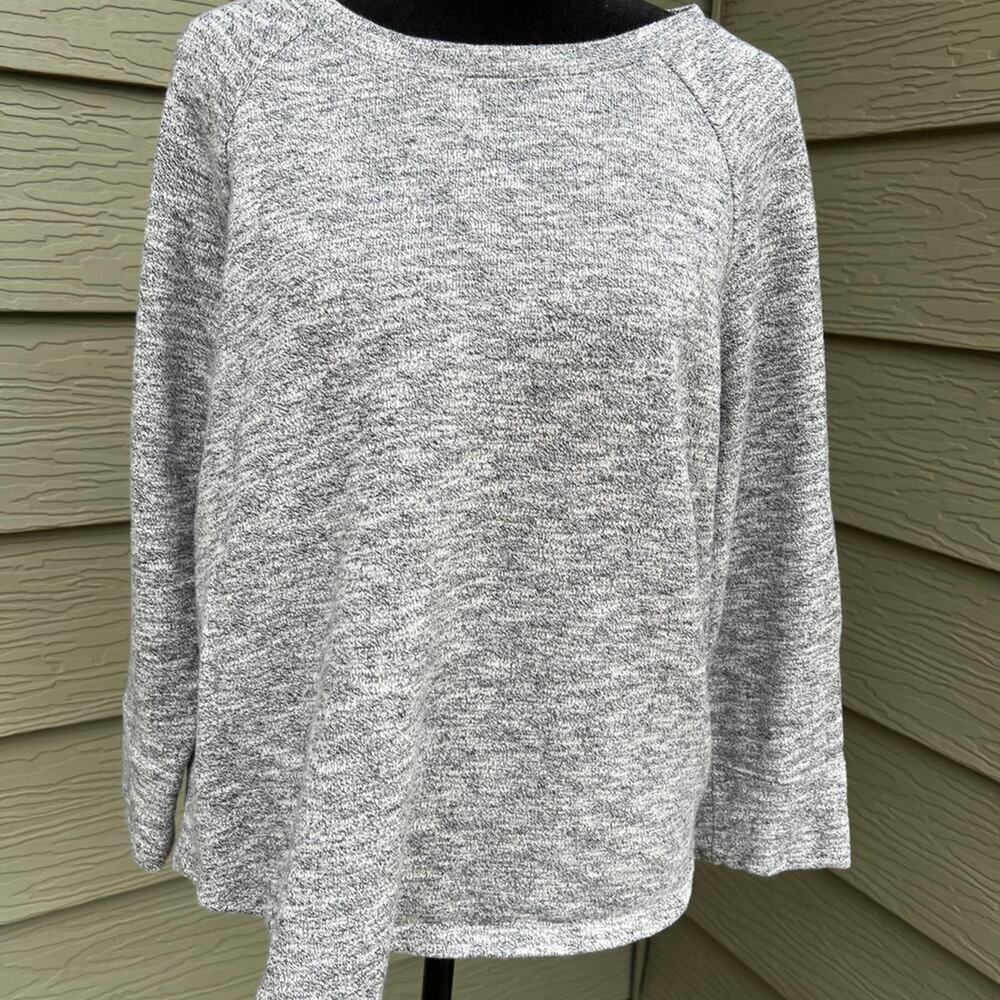 J. Crew women's size M grey crewneck, cotton long sleeve sweatshirt